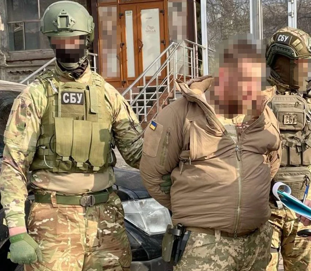 Затримання військовослужбовця СБУ за схему нелегального виїзду за кордон