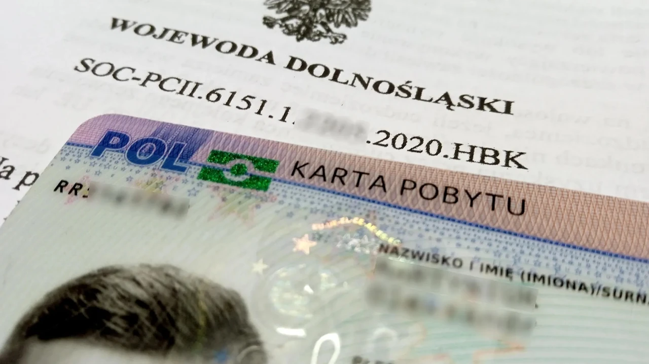 Як отримати громадянство Польщі: повний шлях від посвідки до паспорта