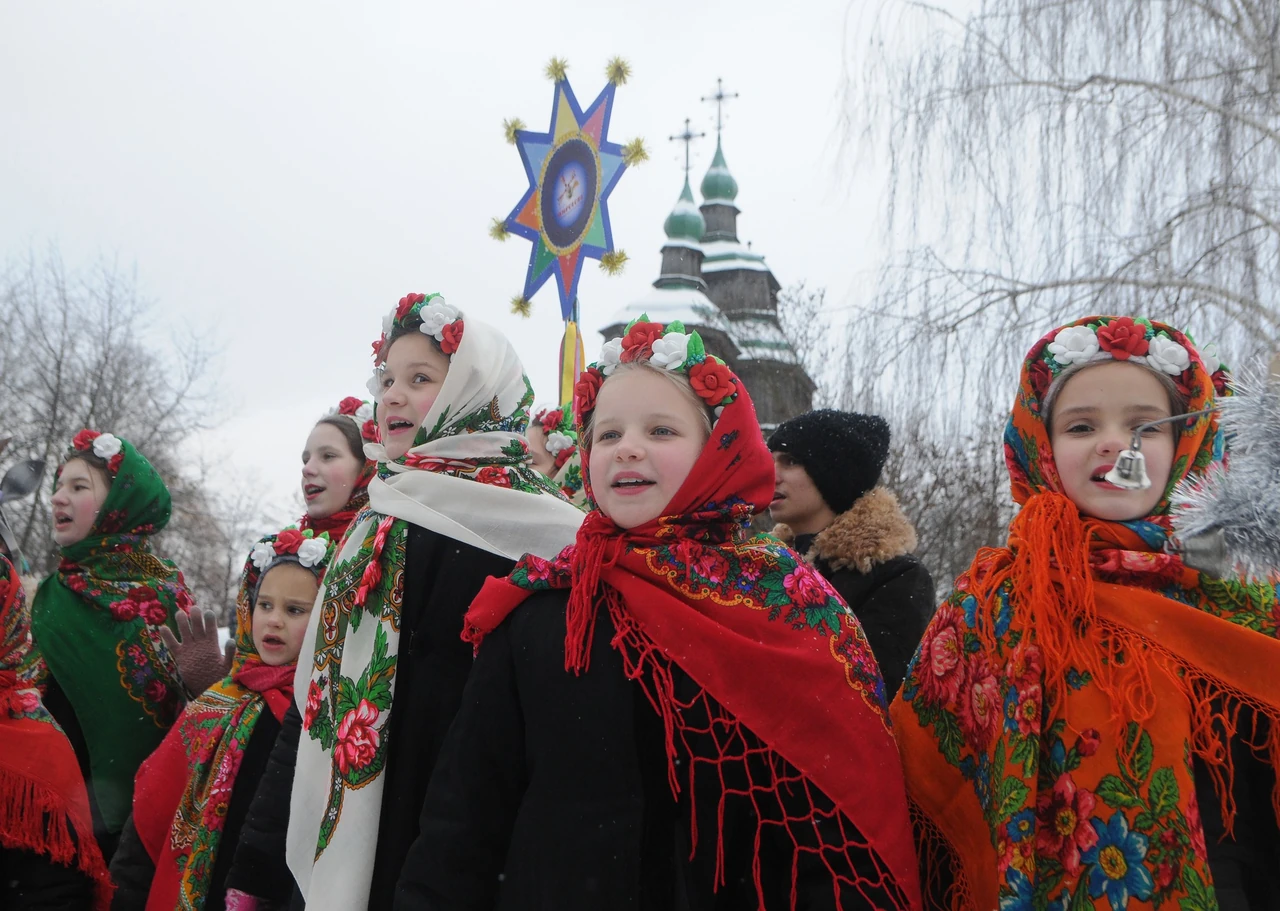 Колядки: украинские тексты, полные тексты, история и значение традиций