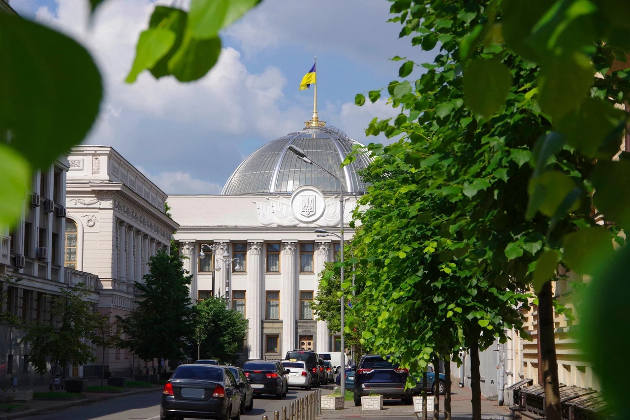 Военное положение в Украине до какого числа действует в 2026 году