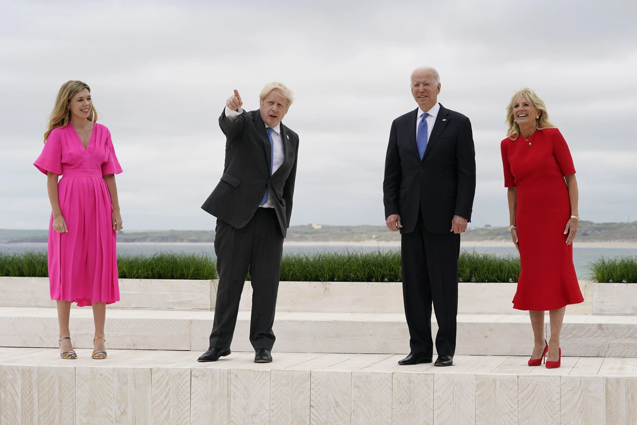 Країни Великої сімки: хто входить до G7, історія створення та роль у сучасному світі 2026 року