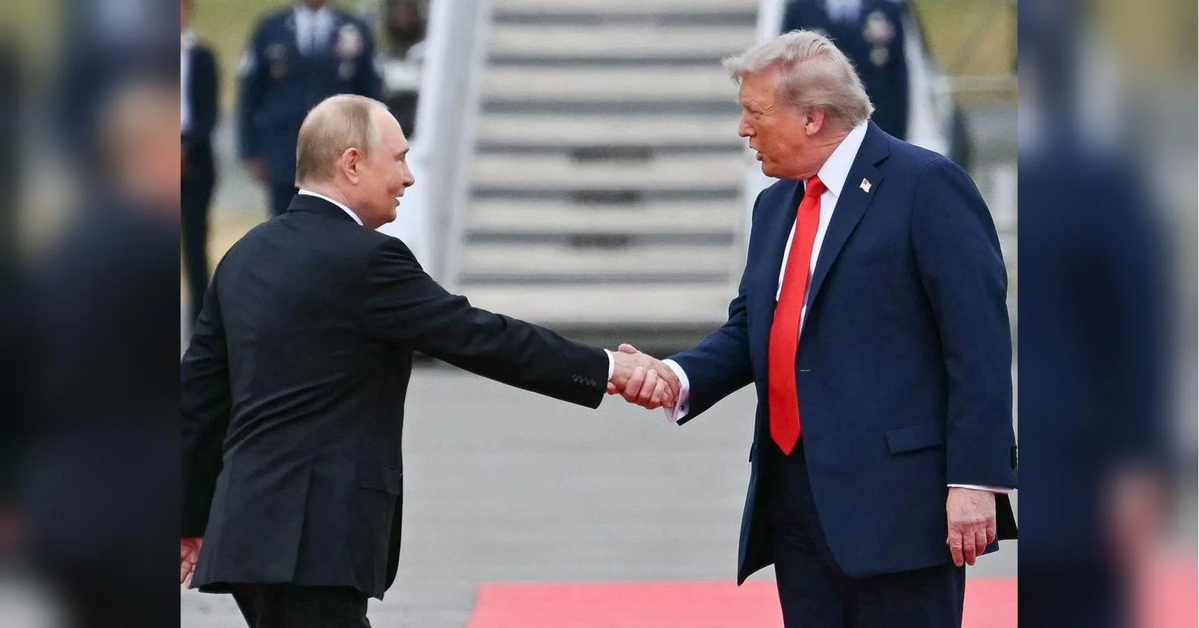 Кремль: Трамп пов’язав мир з відновленням відносин із Москвою